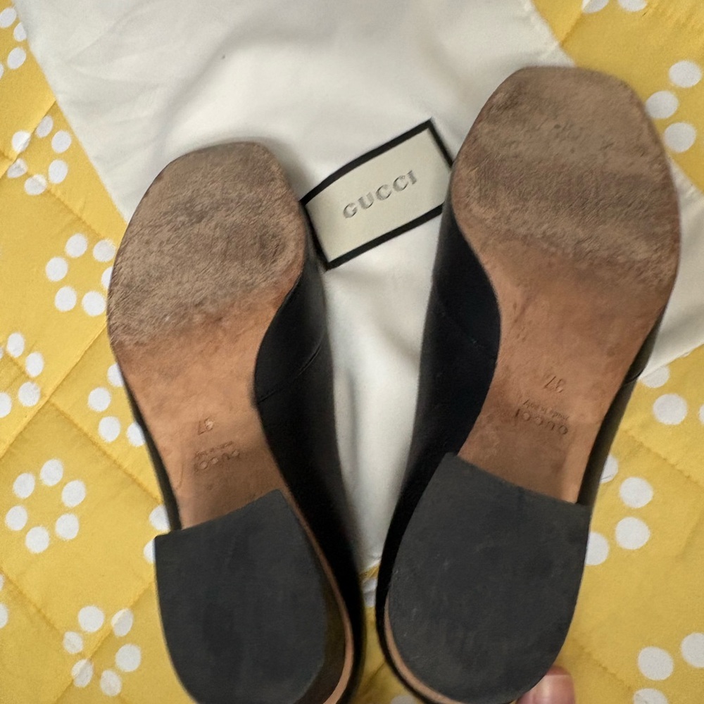 Gucci Black Leather Horsebit Loafers Women’s Flats - Picture 5 of 6